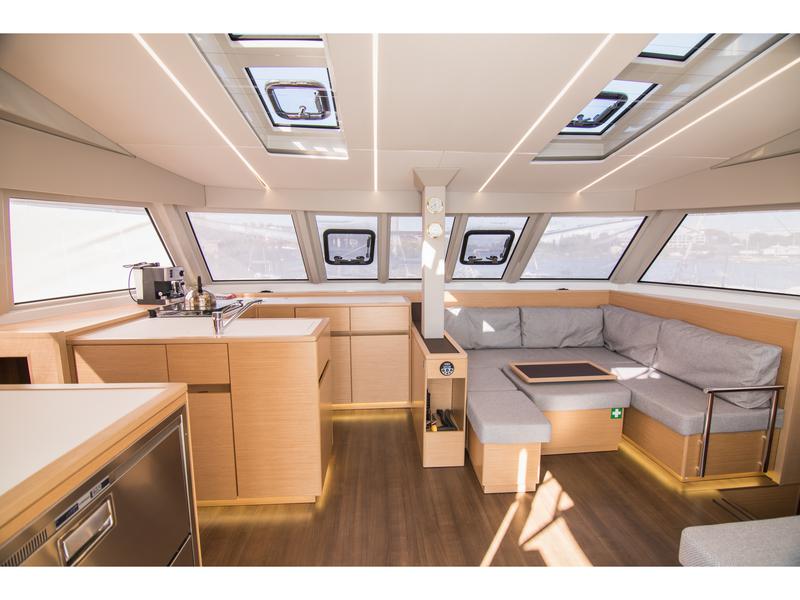 Book yachts online - catamaran - Nautitech 46 Fly - Aureliano - rent