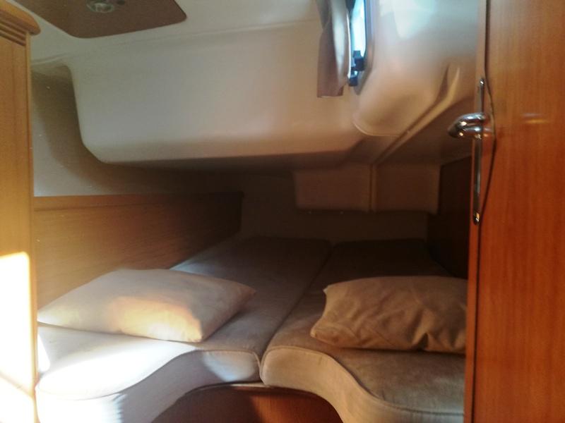 Book yachts online - sailboat - Sun Odyssey 43 - REN - TOTAL REFIT 2018 - rent