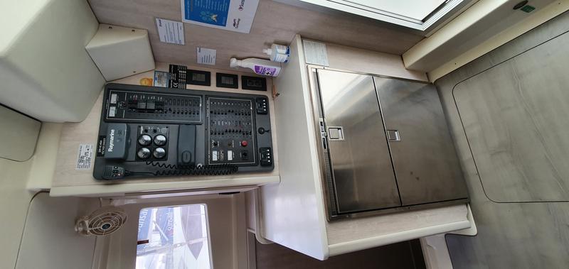 Book yachts online - catamaran - Leopard 44 - La Luna (Radazul) - rent