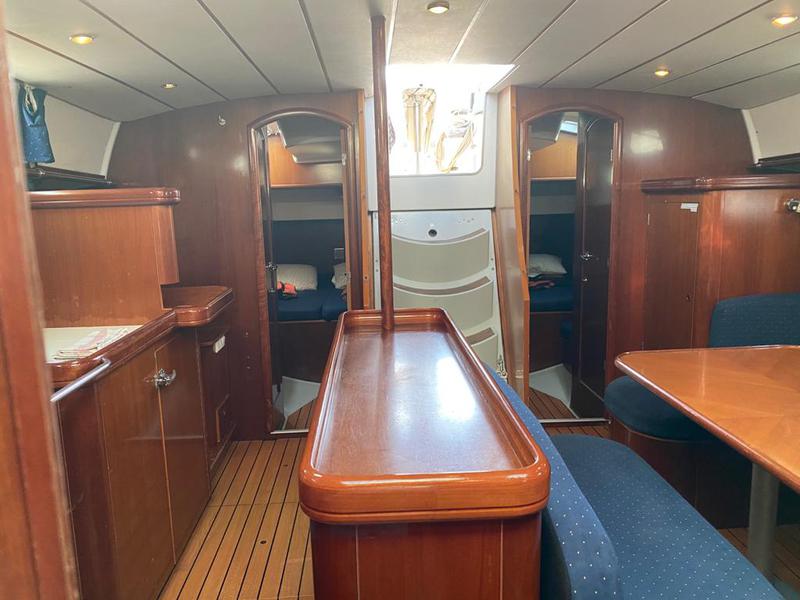 Book yachts online - sailboat - Beneteau 50-4 - Alboran Bikini (Radazul) - rent