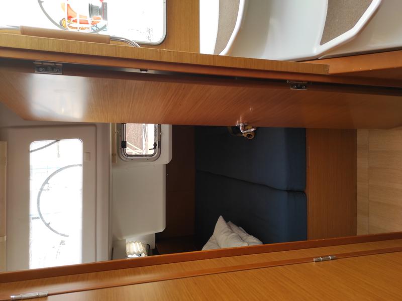 Book yachts online - sailboat - Sun Odyssey 440 - Alboran Caipiroska (Majorca) - rent