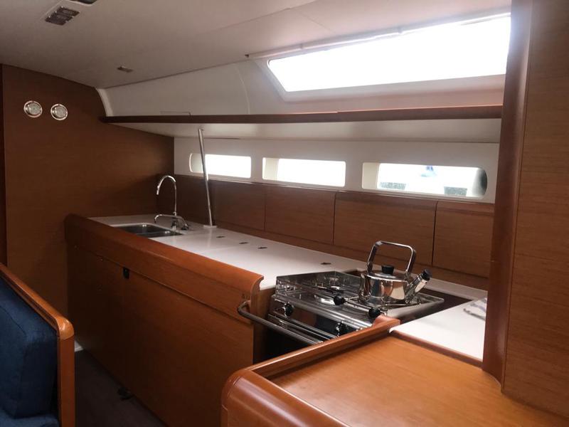 Book yachts online - sailboat - Sun Odyssey 519 - Alboran Grappa (Majorca) - rent
