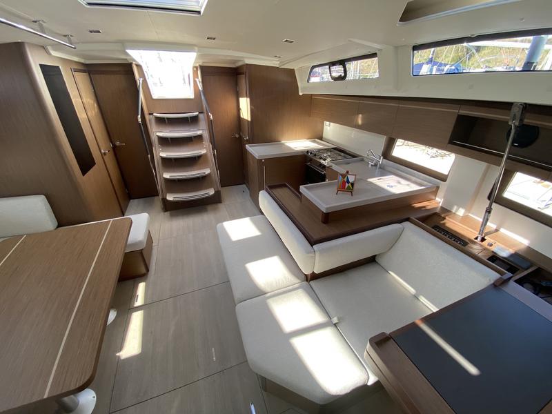 Book yachts online - sailboat - Oceanis 51.1 - Kallisto - rent