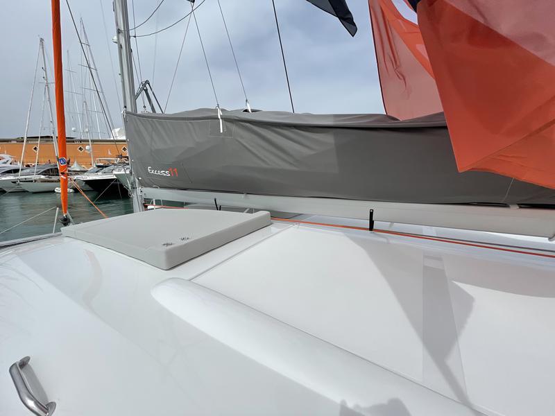Book yachts online - catamaran - Excess 11 - Saona - rent