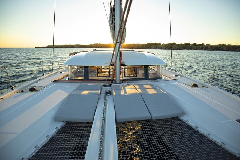 Book yachts online - catamaran - Excess 11 - Saona - rent