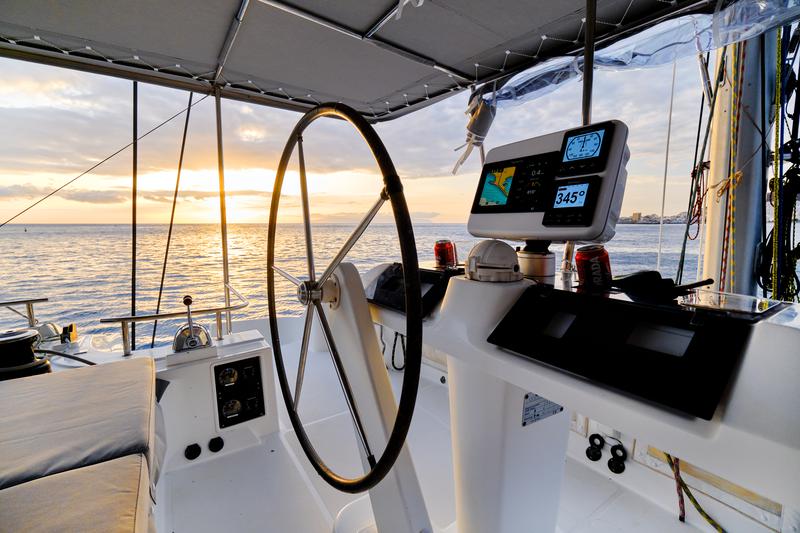 Book yachts online - catamaran - Lagoon 52F - Neptuno  - rent