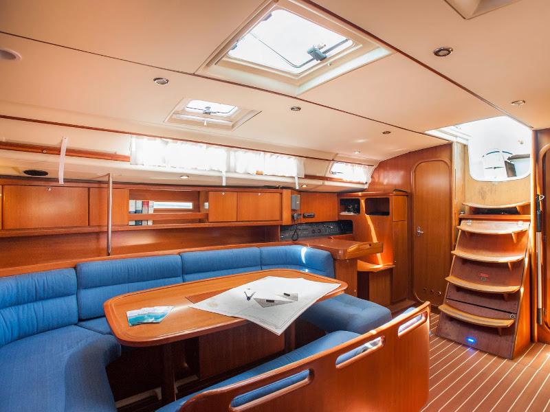 Book yachts online - sailboat - Dufour 455 GL - Asia - rent