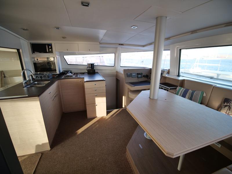 Book yachts online - catamaran - Bali 4.5 - Cilia - rent