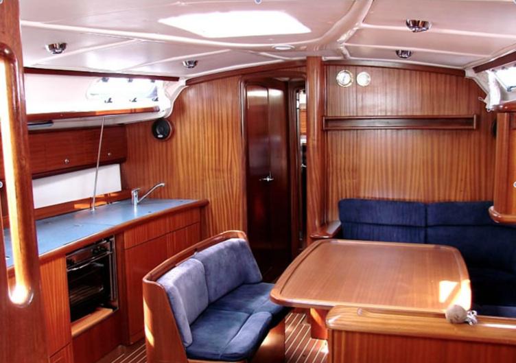 Book yachts online - sailboat - Bavaria 44 (Refit 2023) - Eveline - rent