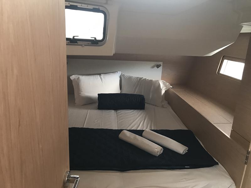 Book yachts online - sailboat - Oceanis 51.1 - Gacrux - rent