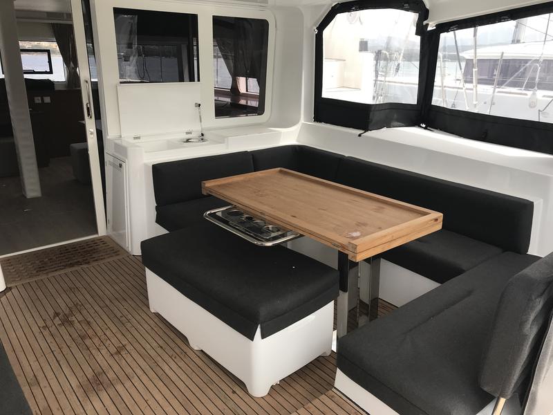 Book yachts online - catamaran - Lagoon 52F - 6 cab - Dugongo II (TOR) (6 cab + 1 crew) (A/C, WM, Generator, Inverter, Tender Lift) - rent