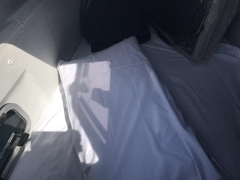 Book yachts online - catamaran - Lagoon 40 - Freccia (WM, Inverter) - rent