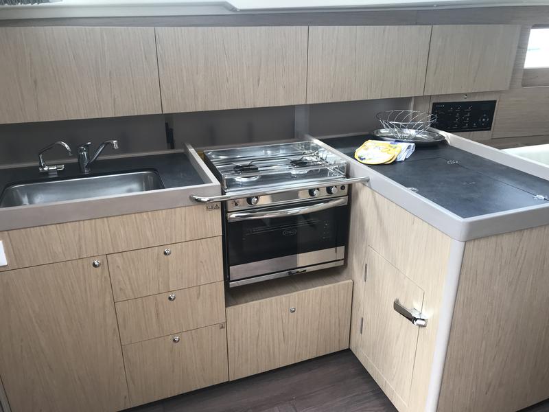 Book yachts online - sailboat - Oceanis 41.1 - Achemar - rent