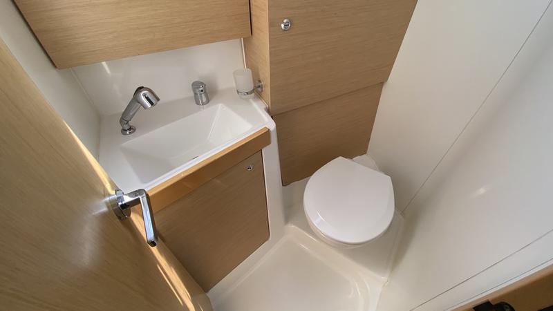Book yachts online - sailboat - Oceanis 35.1 - Nodus - rent