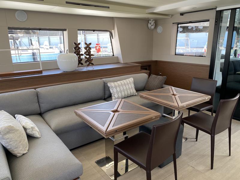 Book yachts online - catamaran - Lagoon 620 (10+3) - The Sun (PTP)  (5 cab + 3 crew) (AC, WM, Generator, Inverter, Tender Lift) - rent
