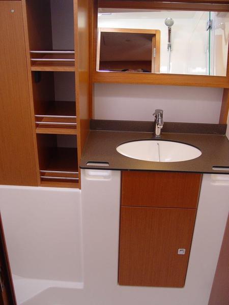 Book yachts online - sailboat - Bavaria Cruiser 51 - Astra - rent