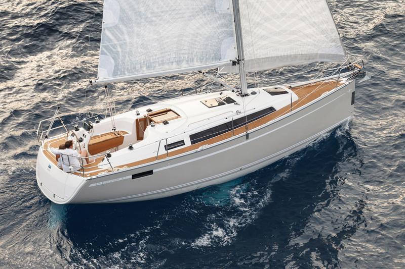 Book yachts online - sailboat - Bavaria Cruiser 34 - Nashira - rent