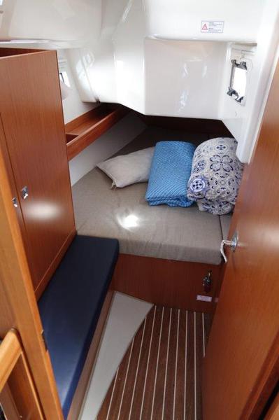 Book yachts online - sailboat - Bavaria Cruiser 34 - Nashira - rent