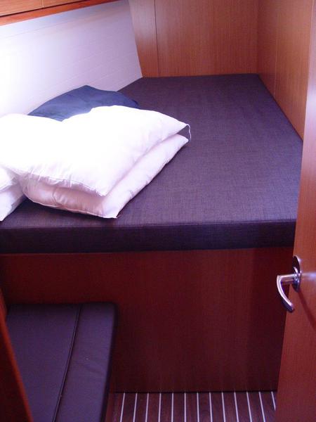 Book yachts online - sailboat - Bavaria Cruiser 46 - Fenice - rent