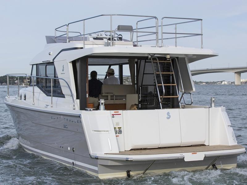 Book yachts online - motorboat - Swift Trawler 30 - AnnaRosa - rent