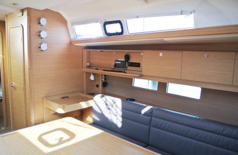 Book yachts online - sailboat - Dufour 460 Grand Large - Gea - rent