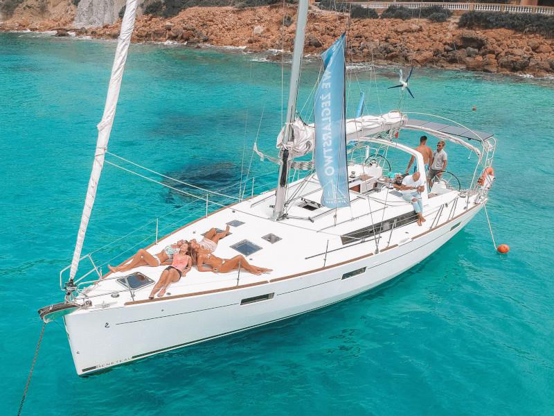 Book yachts online - sailboat - Oceanis 45 - Dark Horse 2 (watermaker) - rent