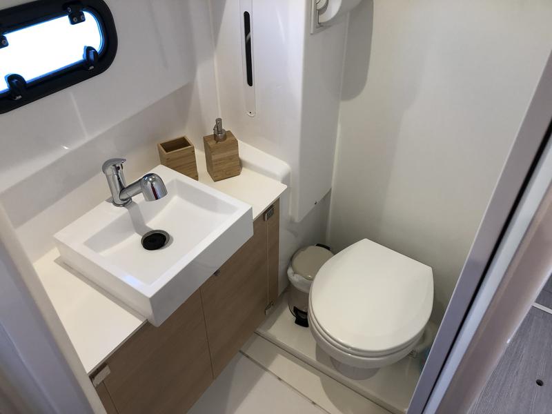 Book yachts online - catamaran - Bali 4.1 ROXY - ROXY - rent