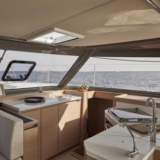 Book yachts online - catamaran - Nautitech 40 - SoMi - rent
