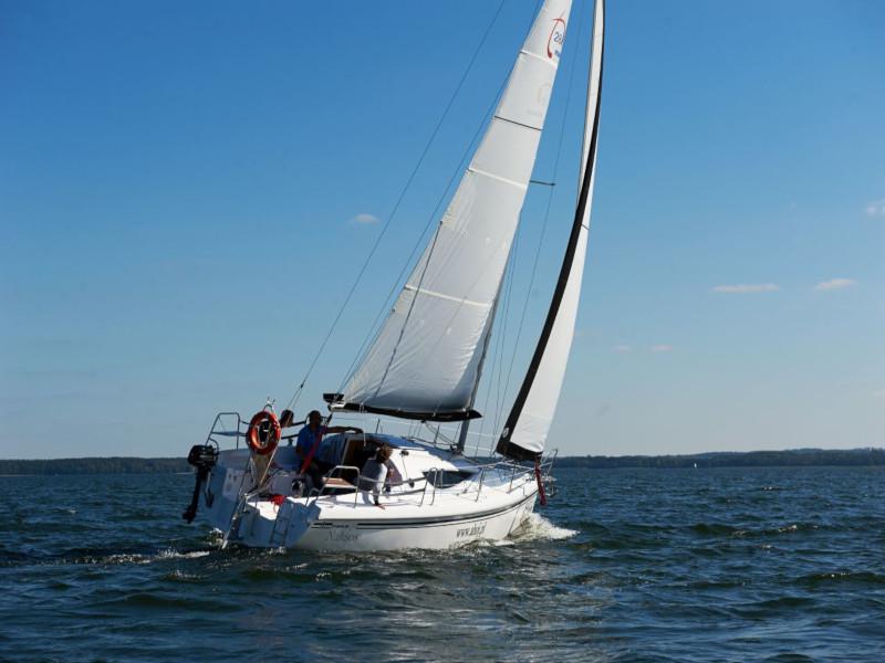 Book yachts online - sailboat - Maxus 28 Standard - CONDUCTUS - rent