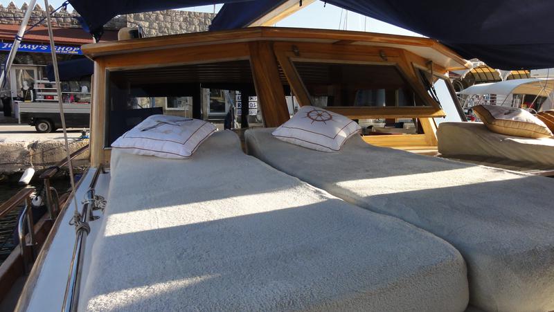 Book yachts online - other - Gulet - Larus - rent