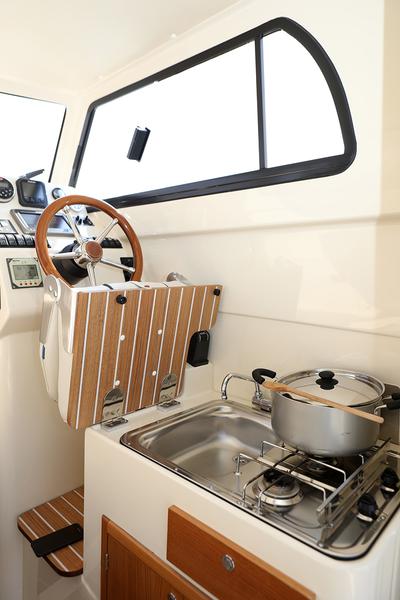 Book yachts online - motorboat - Leidi 660 - H3 - rent