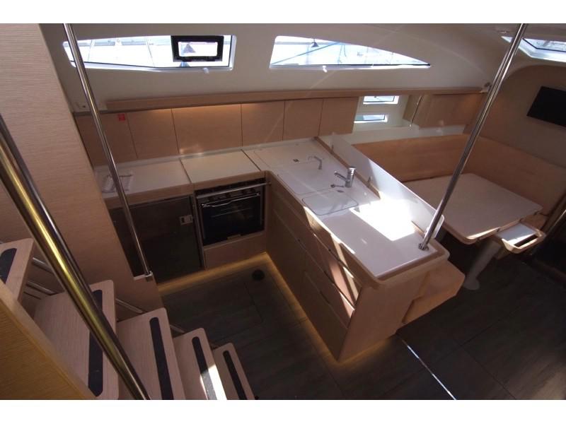 Book yachts online - sailboat - Elan 45 Impression - HEIDI - rent
