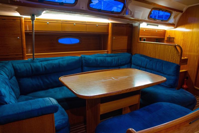 Book yachts online - sailboat - Bavaria 46 Cruiser - SIRIUS I - rent