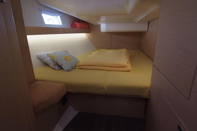 Book yachts online - sailboat - Elan 45 Impression - KAMINARI  - rent