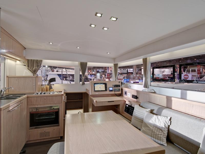 Book yachts online - catamaran - Lagoon 39 - Mamite  A/C and generator - rent