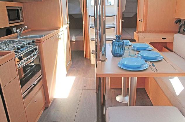 Book yachts online - sailboat - Oceanis 38.1 - New Boat EST - rent