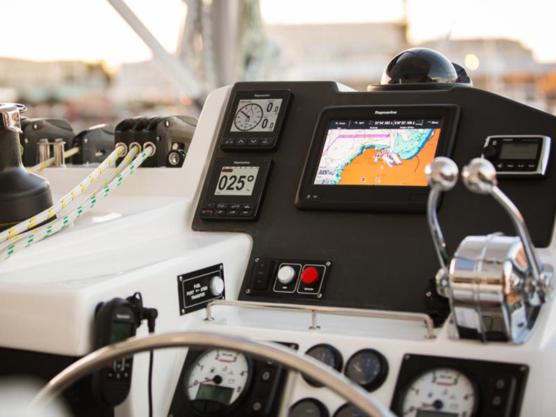 Book yachts online - catamaran - Leopard 44 - Boomer - rent