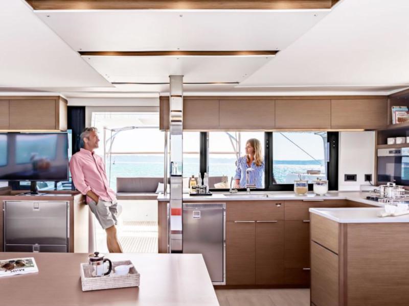 Book yachts online - catamaran - Sunsail 46 Cat - Sunsail 46 Cat (2019) - rent