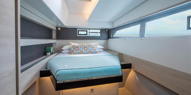 Book yachts online - catamaran - Moorings 5000 - Moorings 5000 (2021) - rent