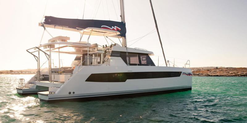 Book yachts online - catamaran - Moorings 4200/4 - Moorings 4200/4 (2022) - rent