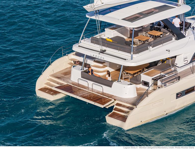 Book yachts online - catamaran - Lagoon Sixty 5 - WHITE CAPS - rent