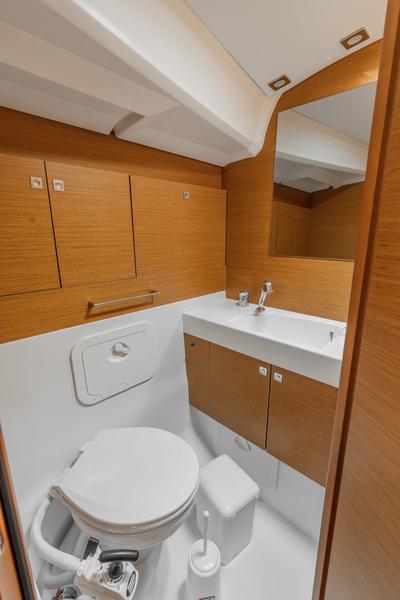Book yachts online - sailboat - Sun Odyssey 519 -  5 cabs - PERRO BLANCO - rent