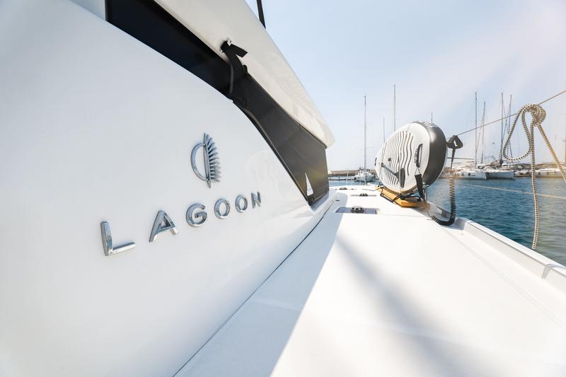 Book yachts online - catamaran - Lagoon 46 - Skippered - KIDEGE - rent