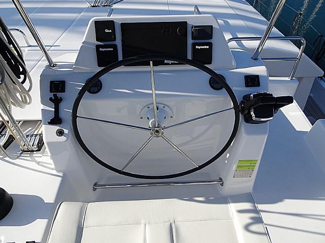 Book yachts online - catamaran - Dufour 48 Catamaran - AVE - rent