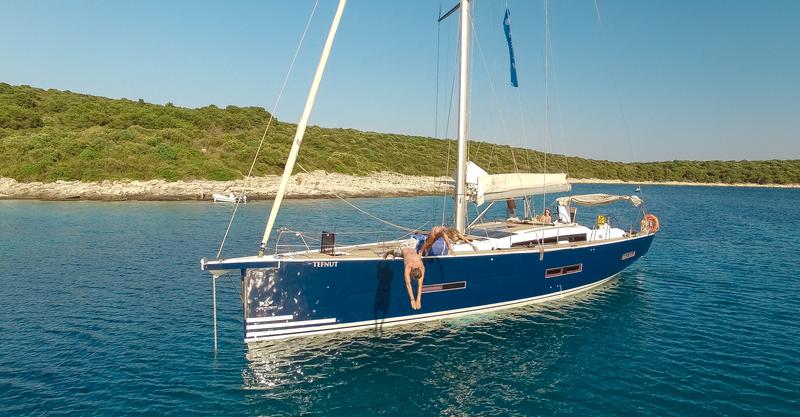 Book yachts online - sailboat - Dufour 56 Exclusive - TEFNUT - rent