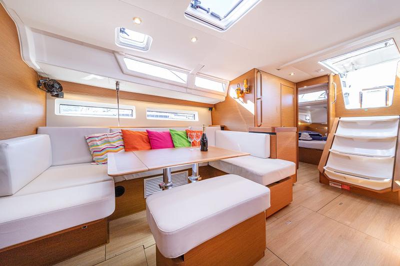 Book yachts online - sailboat - Sun Odyssey 490 - FREKI - rent