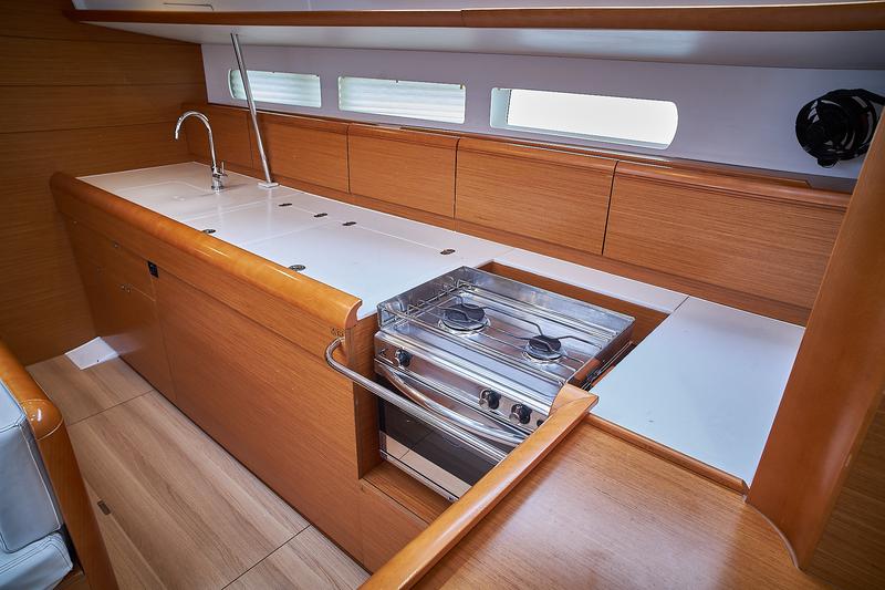 Book yachts online - sailboat - Sun Odyssey 519 - Ondine - rent