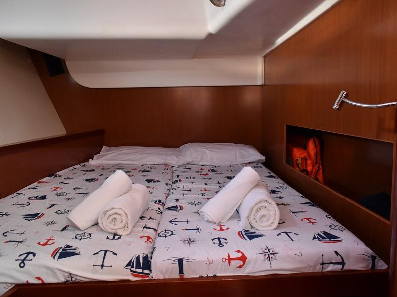 Book yachts online - sailboat - Oceanis 54 - Angelina - rent