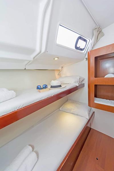 Book yachts online - sailboat - Oceanis 50 Family - Sueno - rent