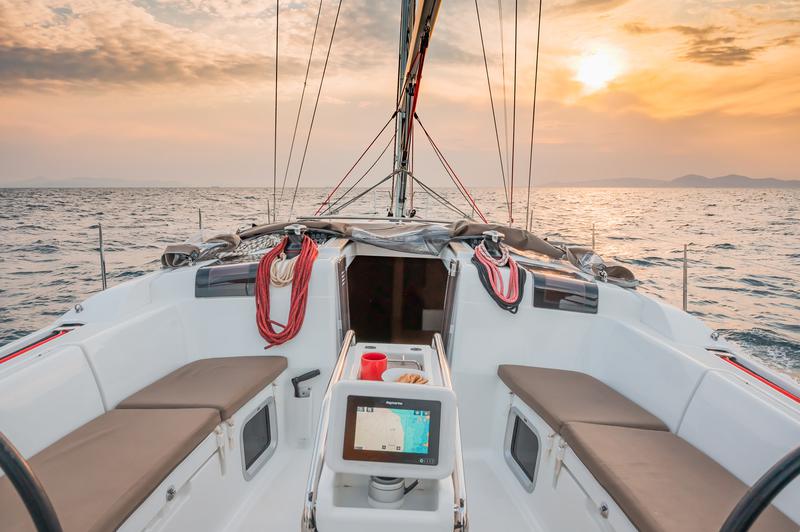 Book yachts online - sailboat - Sun Odyssey 449 - Asante - rent